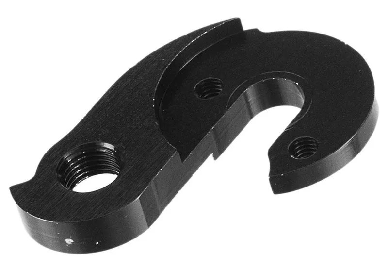 This-Is-What-You-Need-in-Your-Mountain-Bike-Repair-Kit-gear-patrol-Niner-Derailleur-Hanger