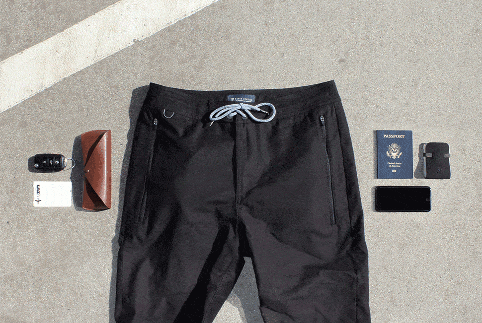 Travel-Pants-Gear-Patrol-Lead-Full
