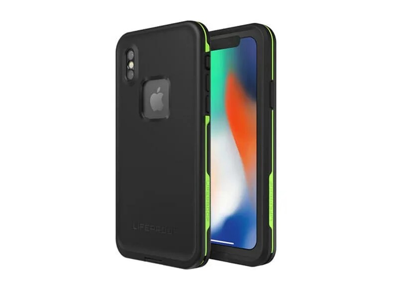 city-based-kayaker-gear-patrol-lifeproof