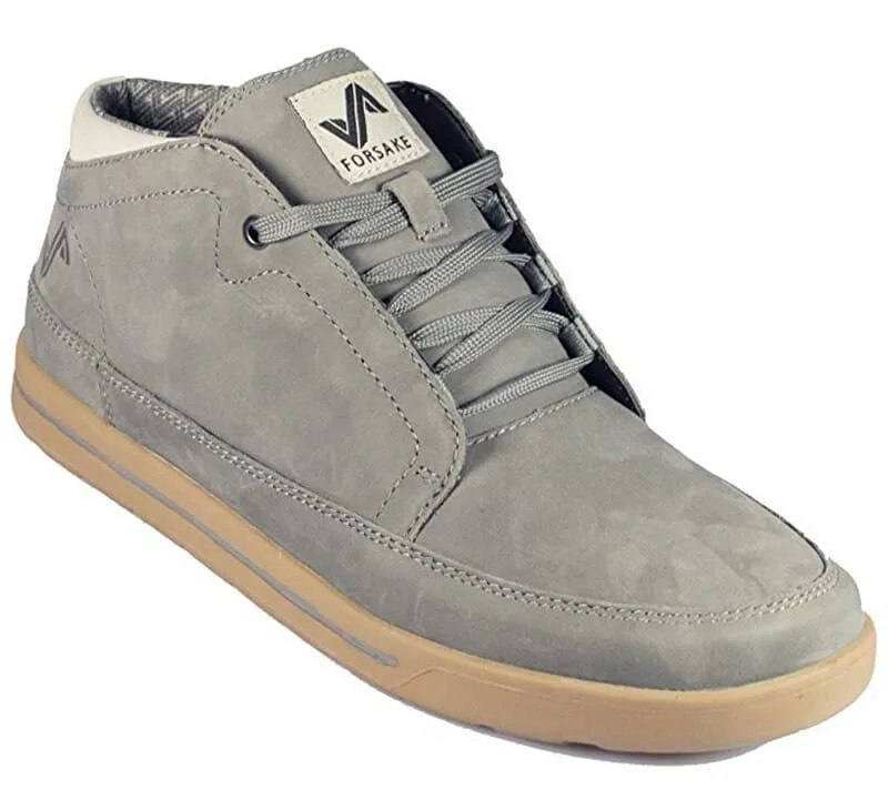 music-festival-season-gear-patrol-shoes