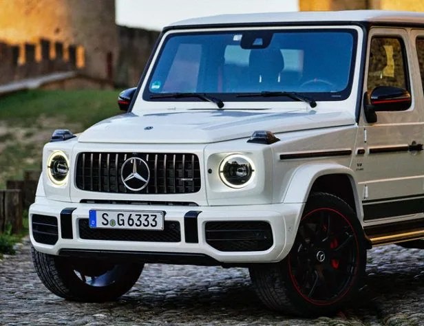 2018-Mercedes-Benz-G-Class-Review-gear-patrol-lead-feature