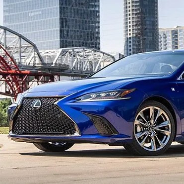 2019 lexus es 350 f sport review gear patrol lead feature