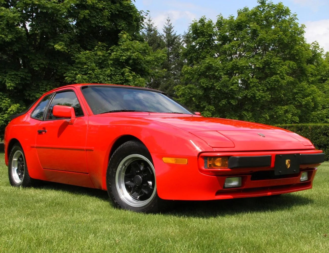 5-Low-Mileage-Porsches-gear-patrol-1983-Porsche-944