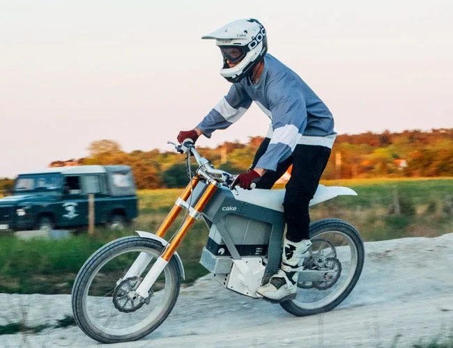 Cake-Motorcycle-Gear-Patrol-Lead-Featured
