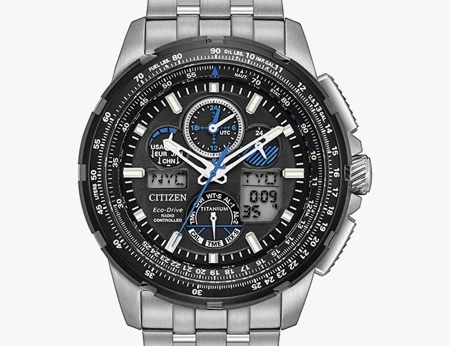 Citizen-Night-Hawk-gear-patrol-feature