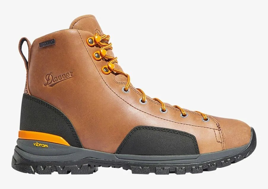 FDGG-gear-patrol-DIY-Danner-Stronghold-6-Inch-Work-Boot