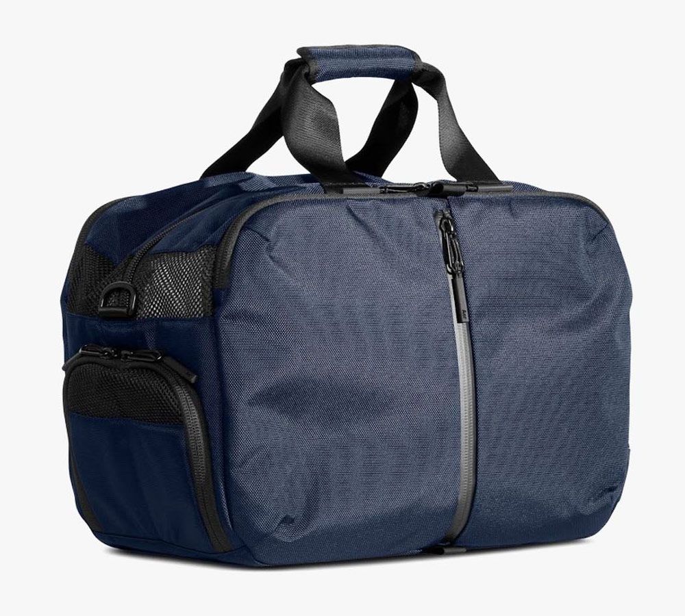 FDGG-gear-patrol-athlete-Aer-Gym-Duffel-2
