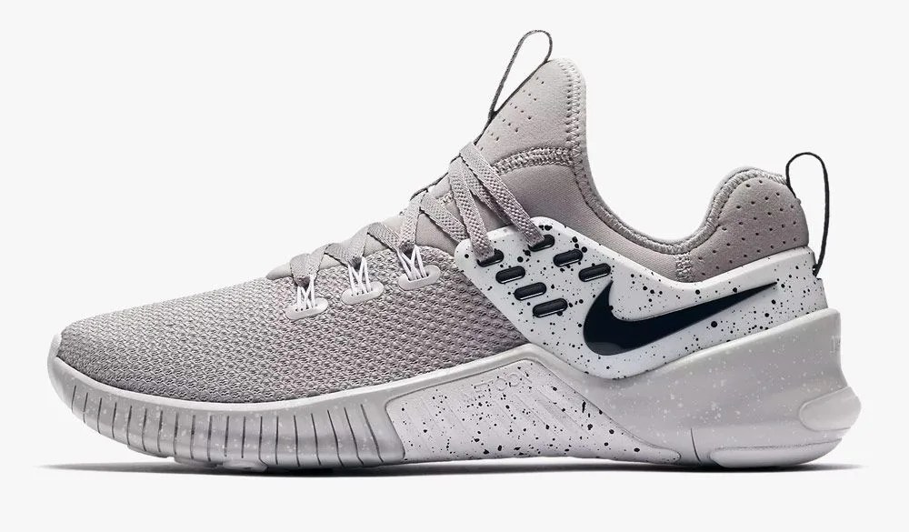 FDGG-gear-patrol-athlete-Nike-Free-x-Metcon-Sneaker