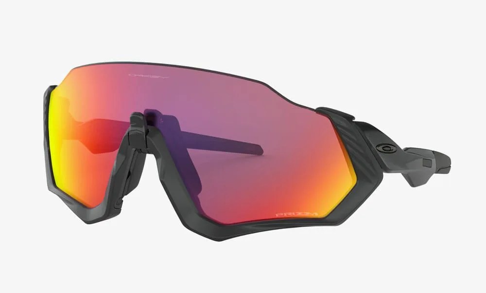 FDGG-gear-patrol-athlete-Oakley-Flight-Jacket