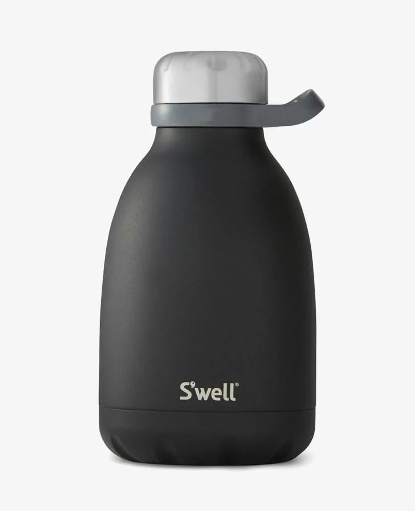 FDGG-gear-patrol-mixologist-Swell-Onyx-Roamer