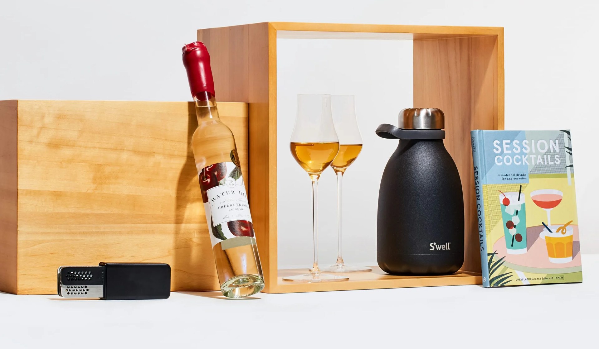 FDGG-gear-patrol-mixologist-full-lead-01