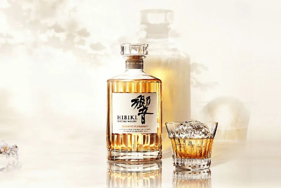 Hibiki-Blenders-Choice-Gear-Patrol-Lead-Full