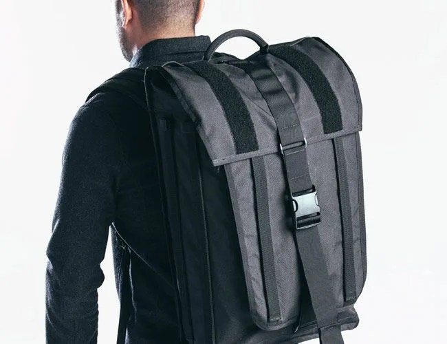 Mission-Workshop-The-Radian-Backpack-gear-patrol-full-featured