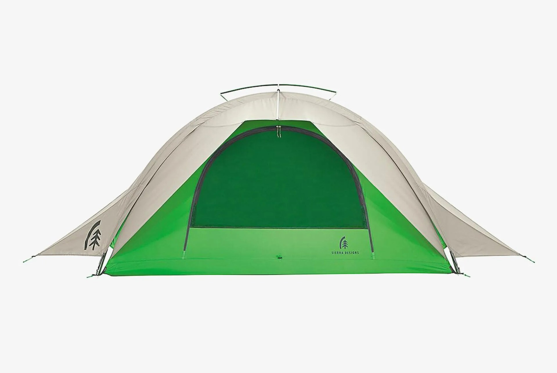 Mountain-Steal-Sale-gear-patrol-full-lead