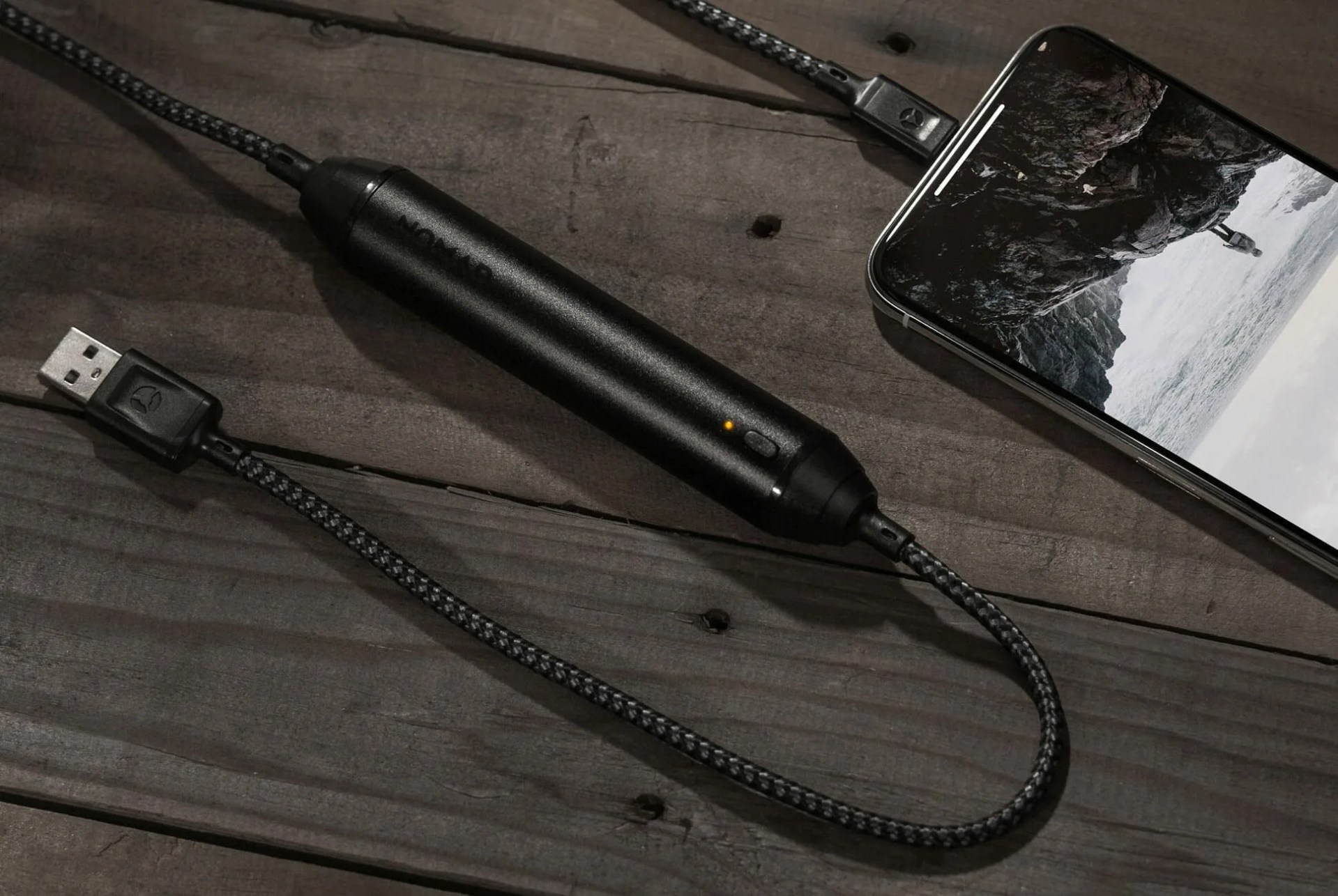 Nomad-Cable-Battery-gear-patrol-full-lead