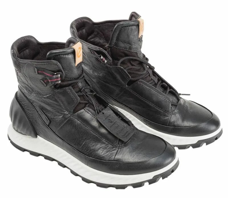 Outdoor-Friedrichshafen-Awards-2018-gear-patrol-Ecco-Exostrike