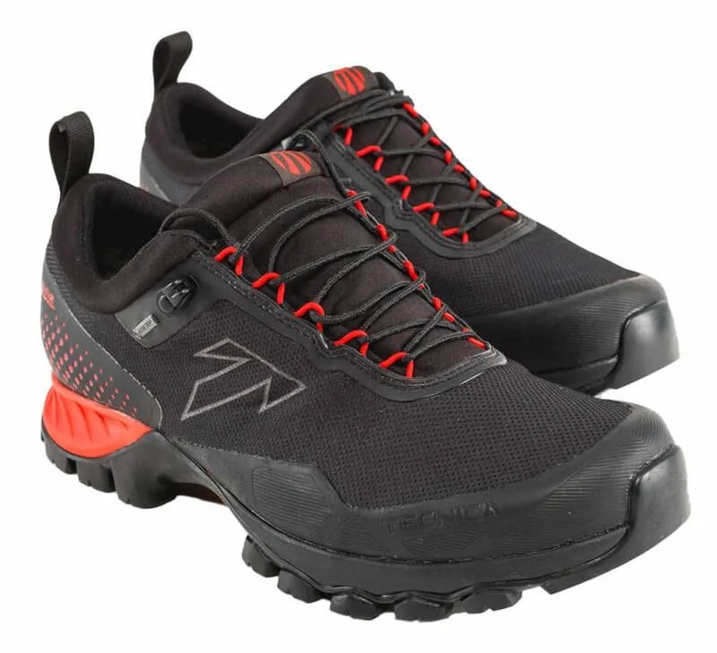Outdoor-Friedrichshafen-Awards-2018-gear-patrol-Plasma-S-GTX