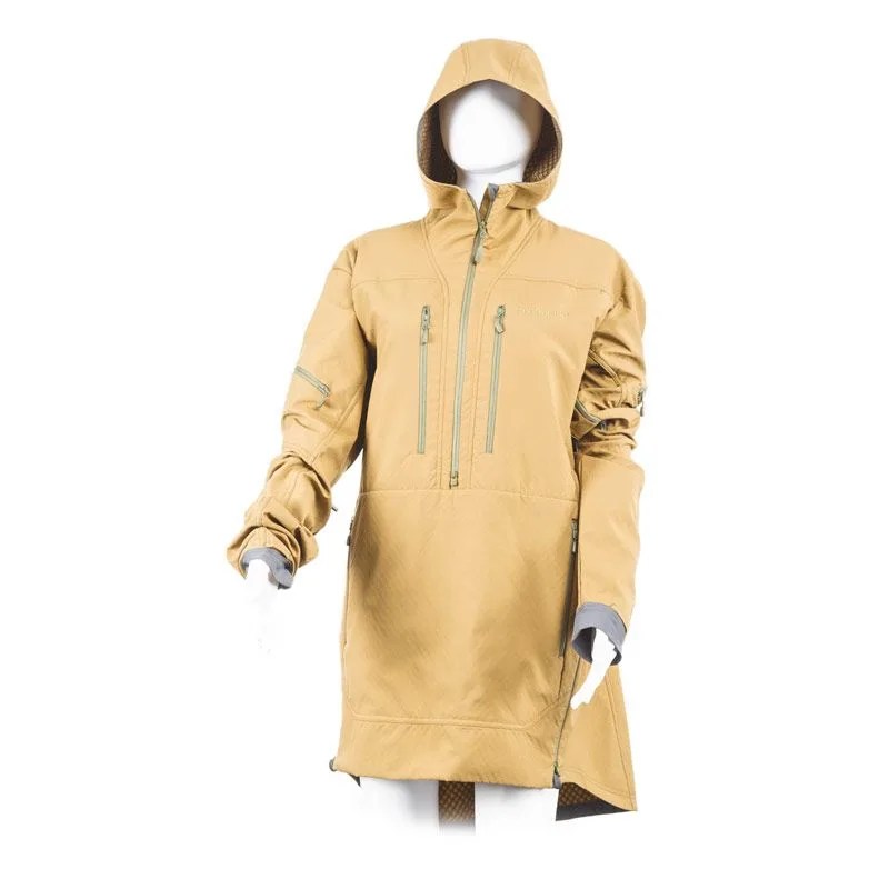Outdoor-Friedrichshafen-Awards-2018-gear-patrol-kvinherad-flex2-smock