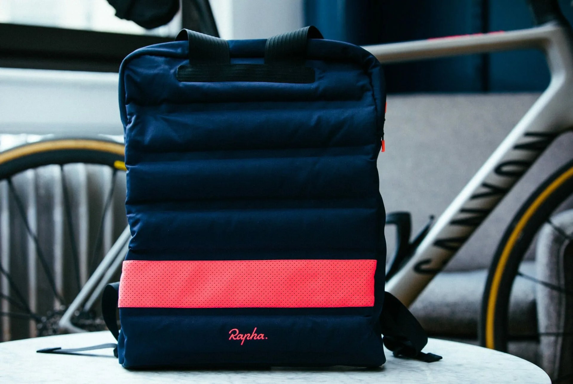 Rapha-Apple-Backpack-Gear-Patrol-Lead-Full