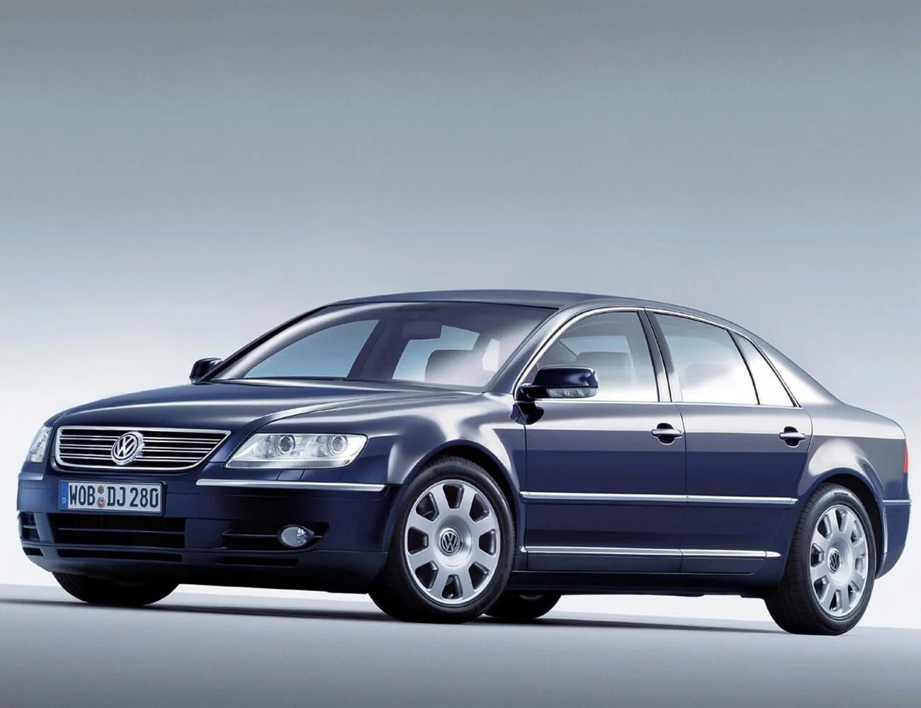 Terrible-Cars-We-Love-gear-patrol-VW-Phaeton