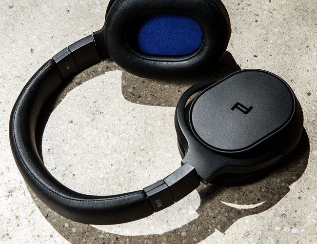 The-5-Best-Tech-Products-We-Reviewed-This-Past-Month-gear-patrol-lead-feature-2