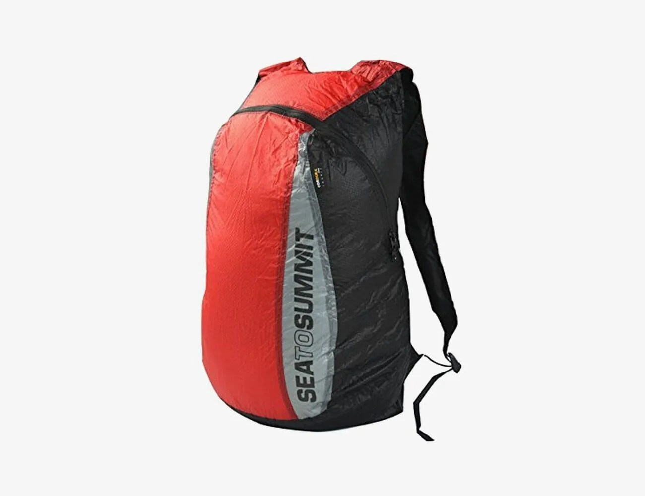 The-8-Best-Packable-Backpacks-for-All-Your-Extra-Stuff-gear-patrol-Sea-to-Summit