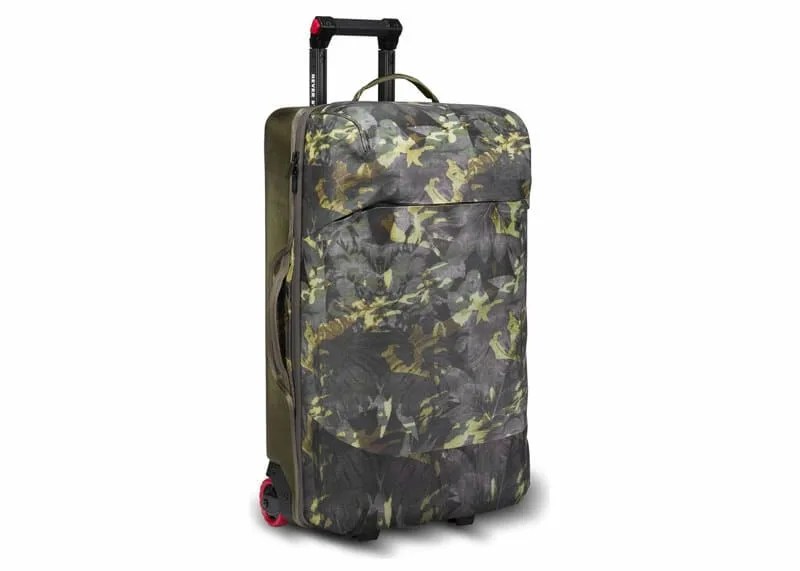 The-North-Face-Bag-and-Luggage-Deal-gear-patrol-Stratoliner-Large-Wheeled-Suitcase