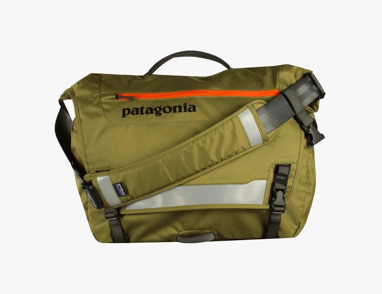 The-Used-Gear-Wed-Buy-Under-100-gear-patrol-Patagonia-Worn-Wear-Critical-Mass-Bag