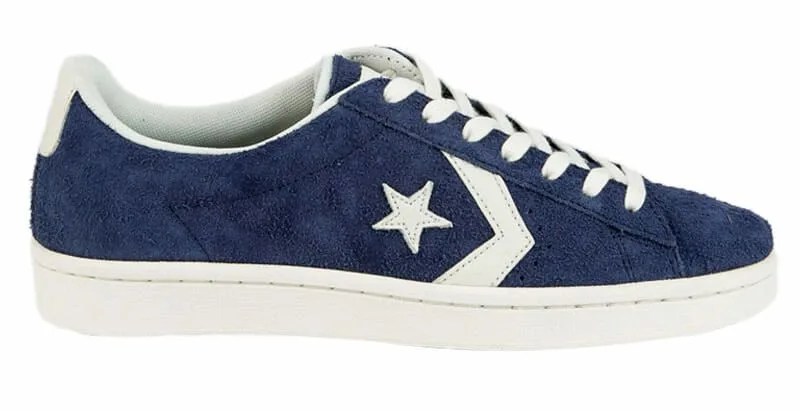 Tilly-Shoe-Sale-gear-patrol-CONVERSE-Pro-Leather-Navy-Shoes