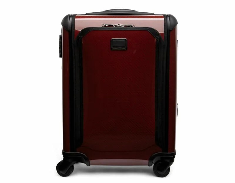 Tumi-Sale-gear-patrol-Max-Continental-Expandable-Carry-On