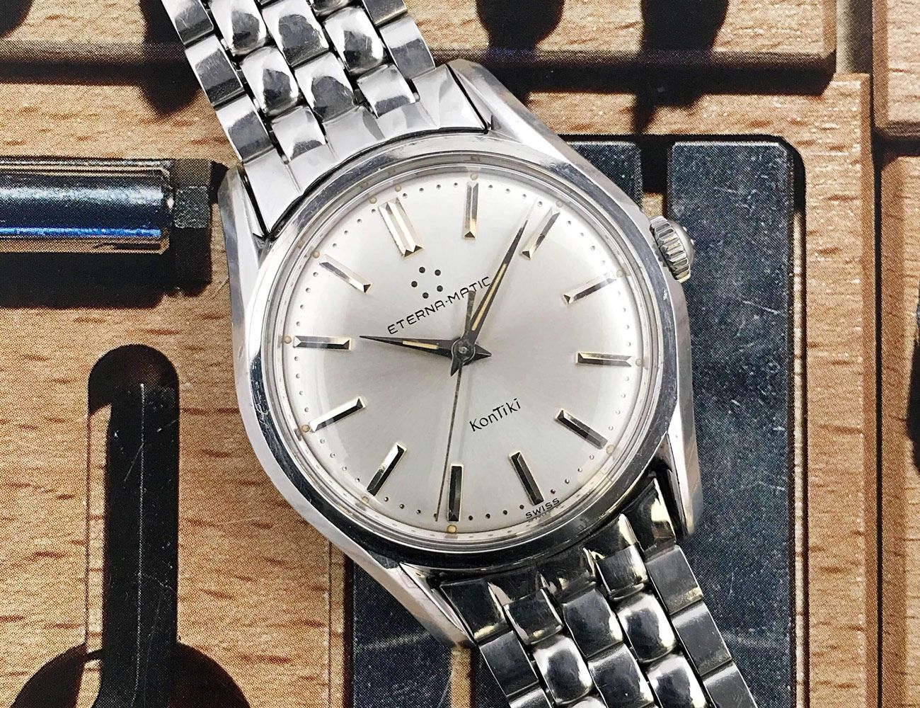 Vintage-Watches-0629-Gear-Patrol-Eterna-Matic