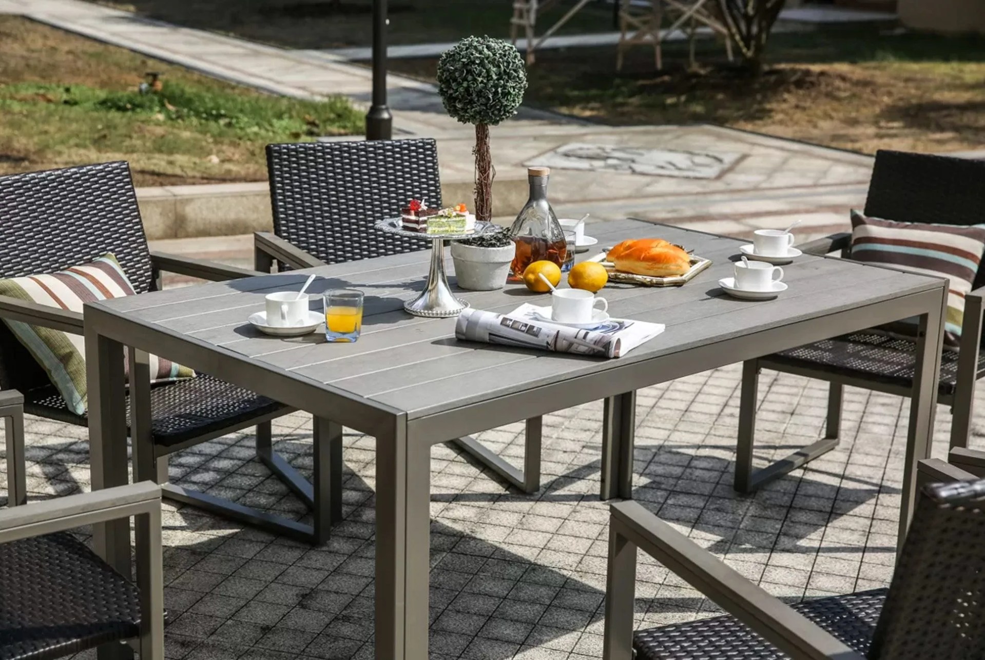 Wayfair-Outdoor-Sale-gear-patrol-full-lead