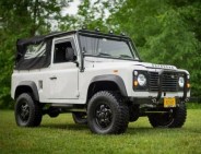 1984-Land-Rover-Defender-90-V8-gear-patrol-lead-feature