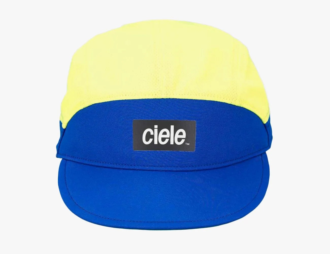 Best-Running-Hats-gear-patrol-Ciele-FST-Cap