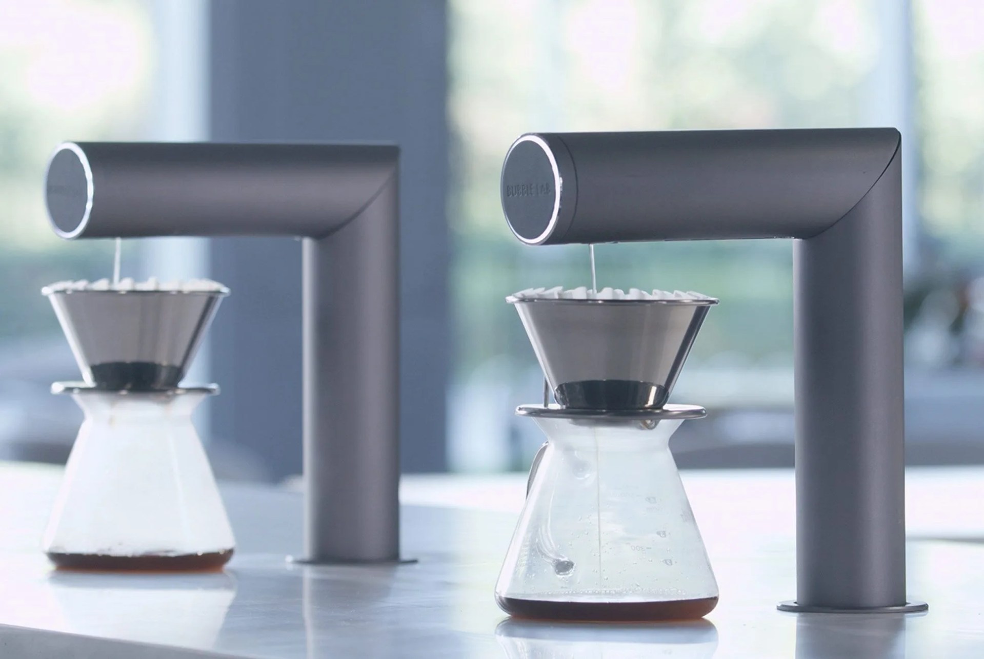 Drip-Bubble-Lab-Coffee-gear-patrol-full-lead