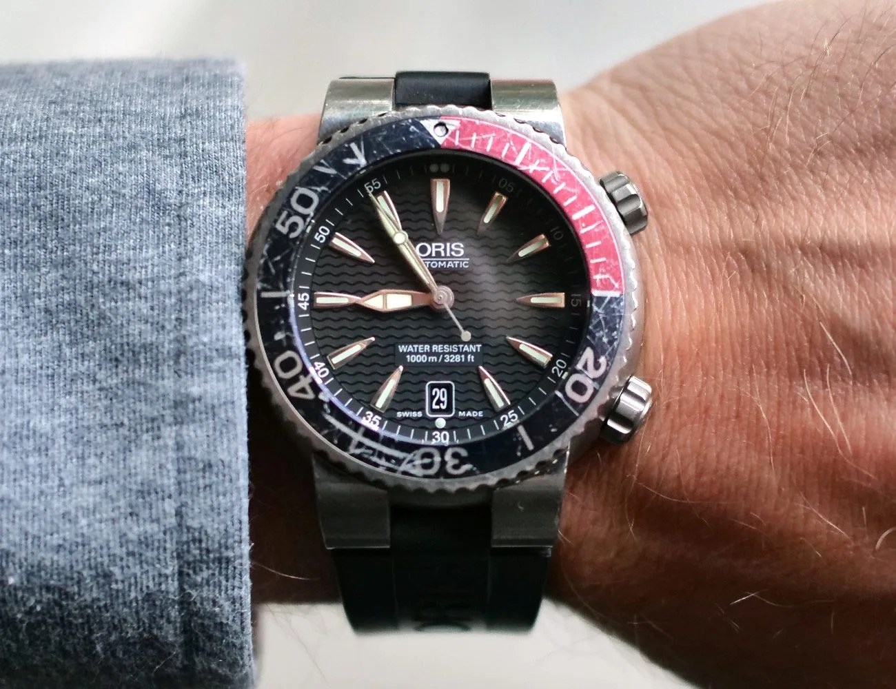 Gear-Patrol-Reader-Tool-Watch-Oris-Diver-TT1-gear-patrol-ambiance