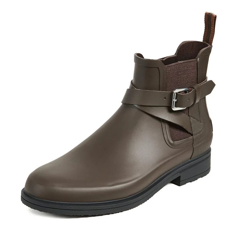 Hunter-Footwear-Sale-gear-patrol-chelsea
