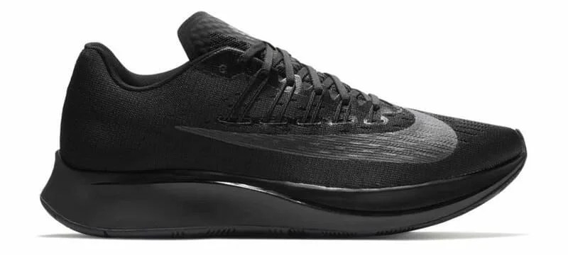 Jack-Rabbit-Shoe-Sale-gear-patrol-Zoom-Fly-Running-Shoe