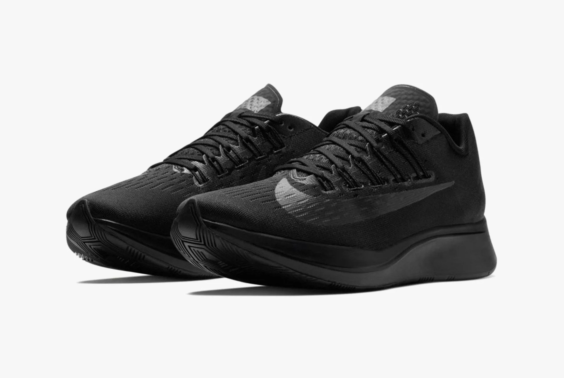 Jack-Rabbit-Shoe-Sale-gear-patrol-full-lead