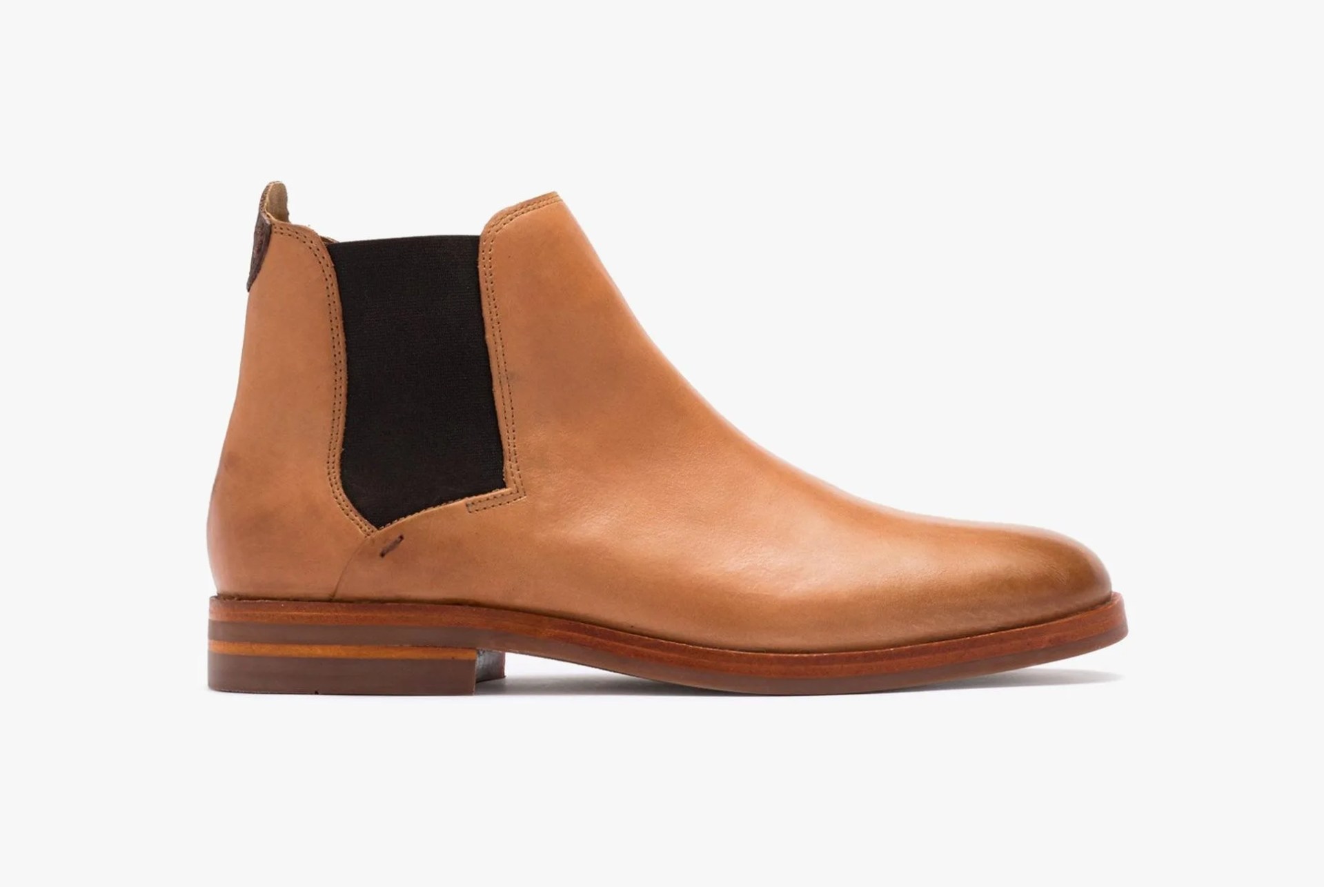 Nordstrom-Rack-Shoe-sale-gear-patrol-full-lead