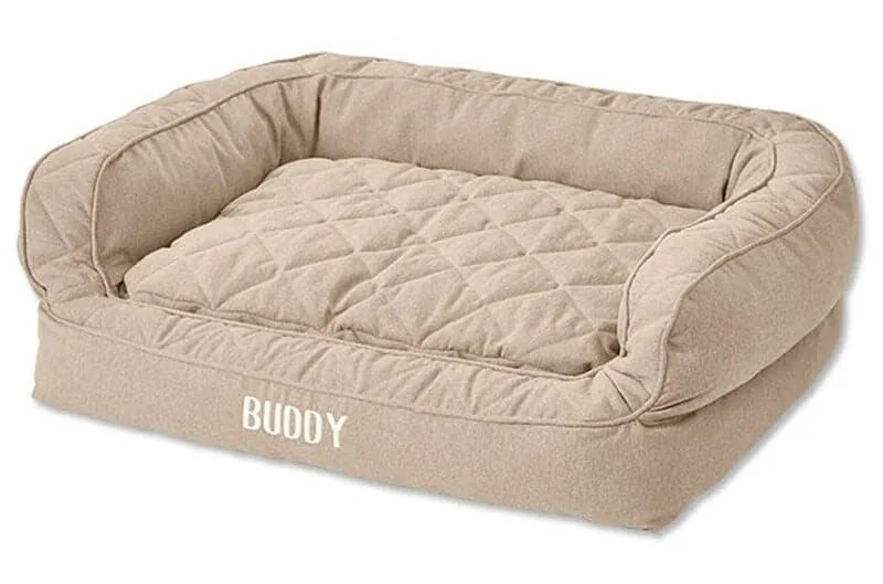 Orvis-Dog-Gear-gear-patrol-comfort-couch