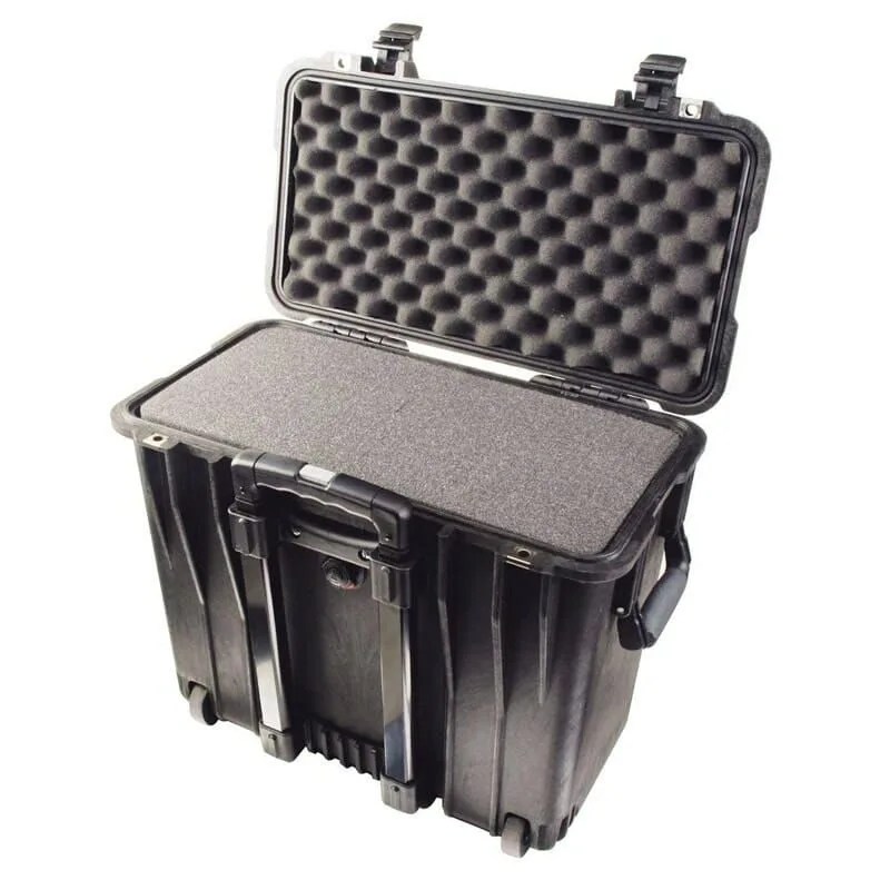 Pelican-Case-Sale-gear-patrol-Pelican-1440-Camera-Case-Foam