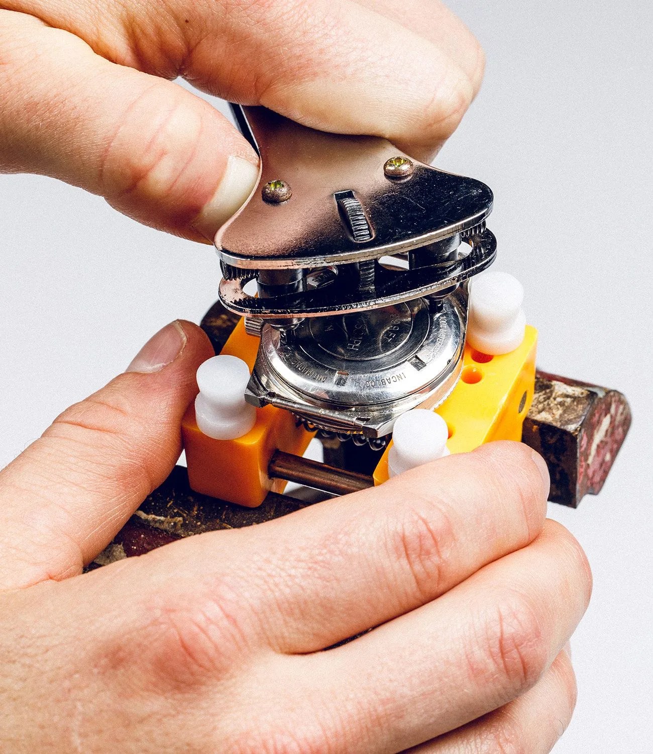 Remove-Watch-Caseback-gear-patrol-step-6