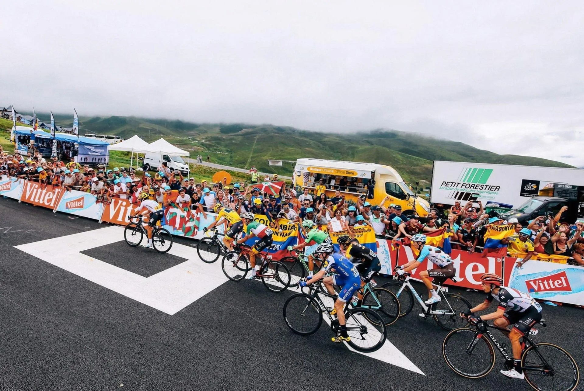 TdF-Primer-Gear-Patrol-Lead-Full