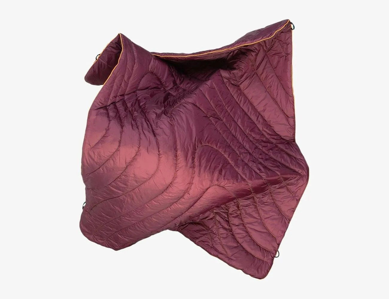 The-Best-Road-Trip-Gear-Essentials-gear-patrol-Rumpl-Super-Fleece-Blanket