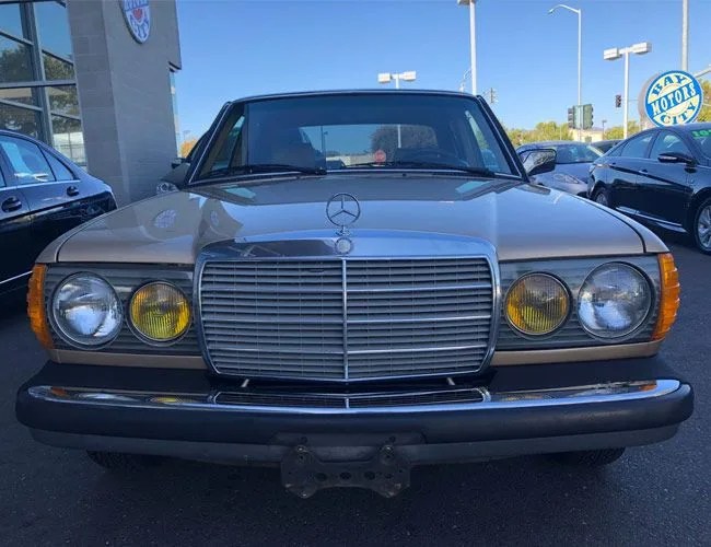 Used-Cars-Under-10K-gear-patrol-1981-Mercedes-Benz-240D