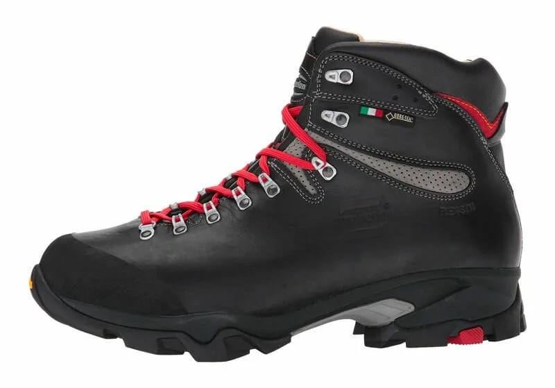 Zappos-Hiking-Boots-gear-patrol-zam