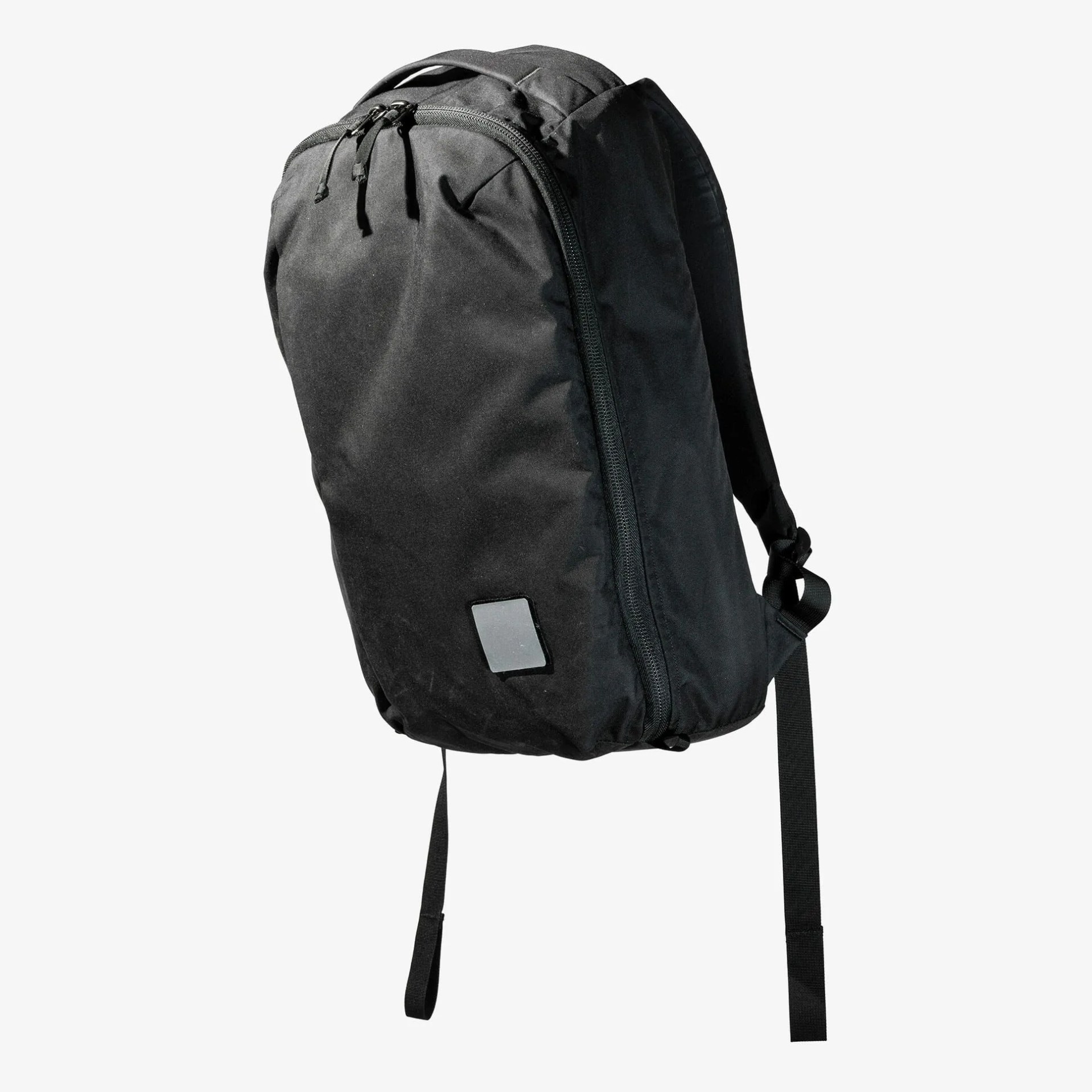 bags-we-actually-use-gear-patrol-ajp