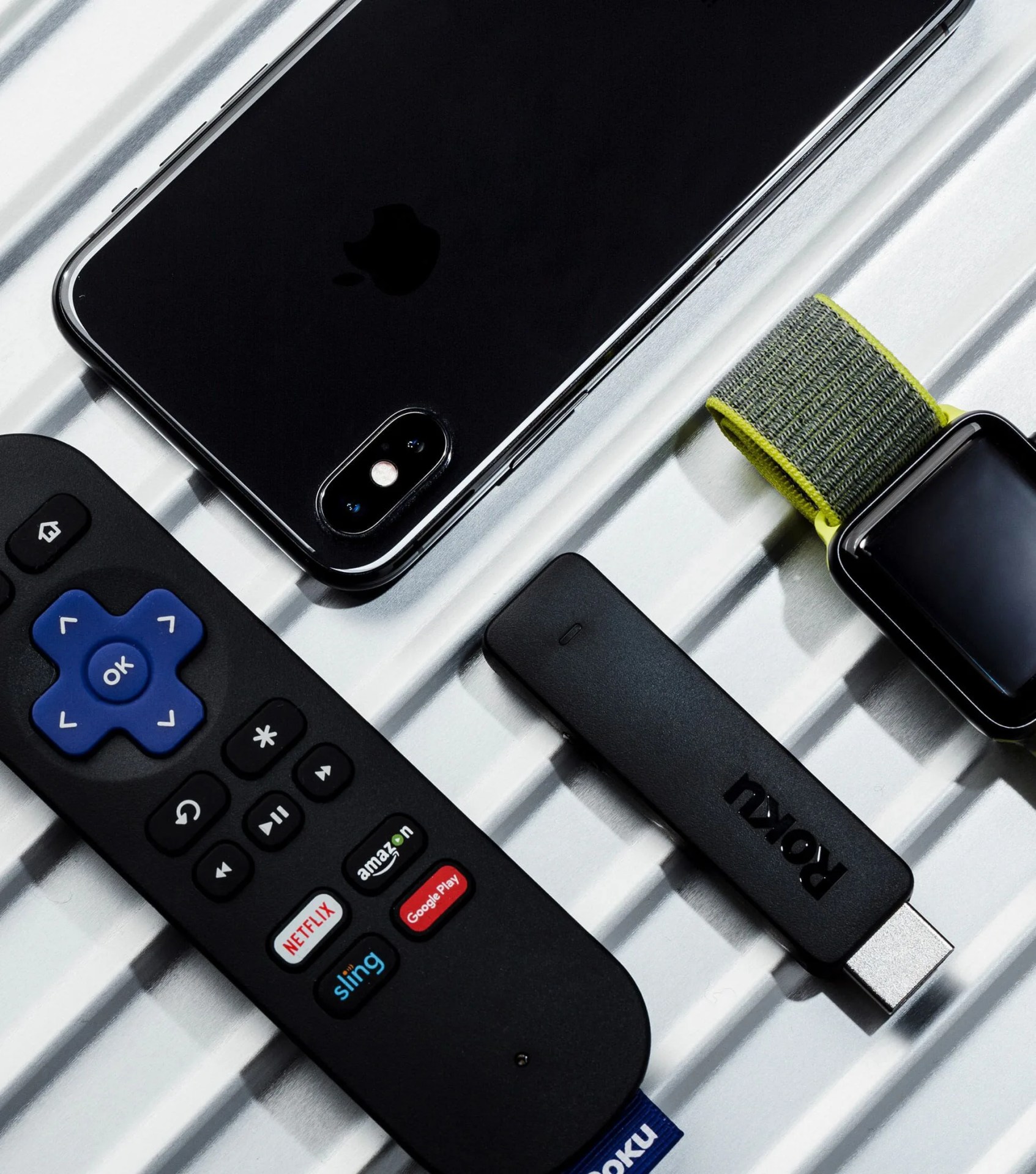 best-travel-essentials-2018-gear-patrol-04