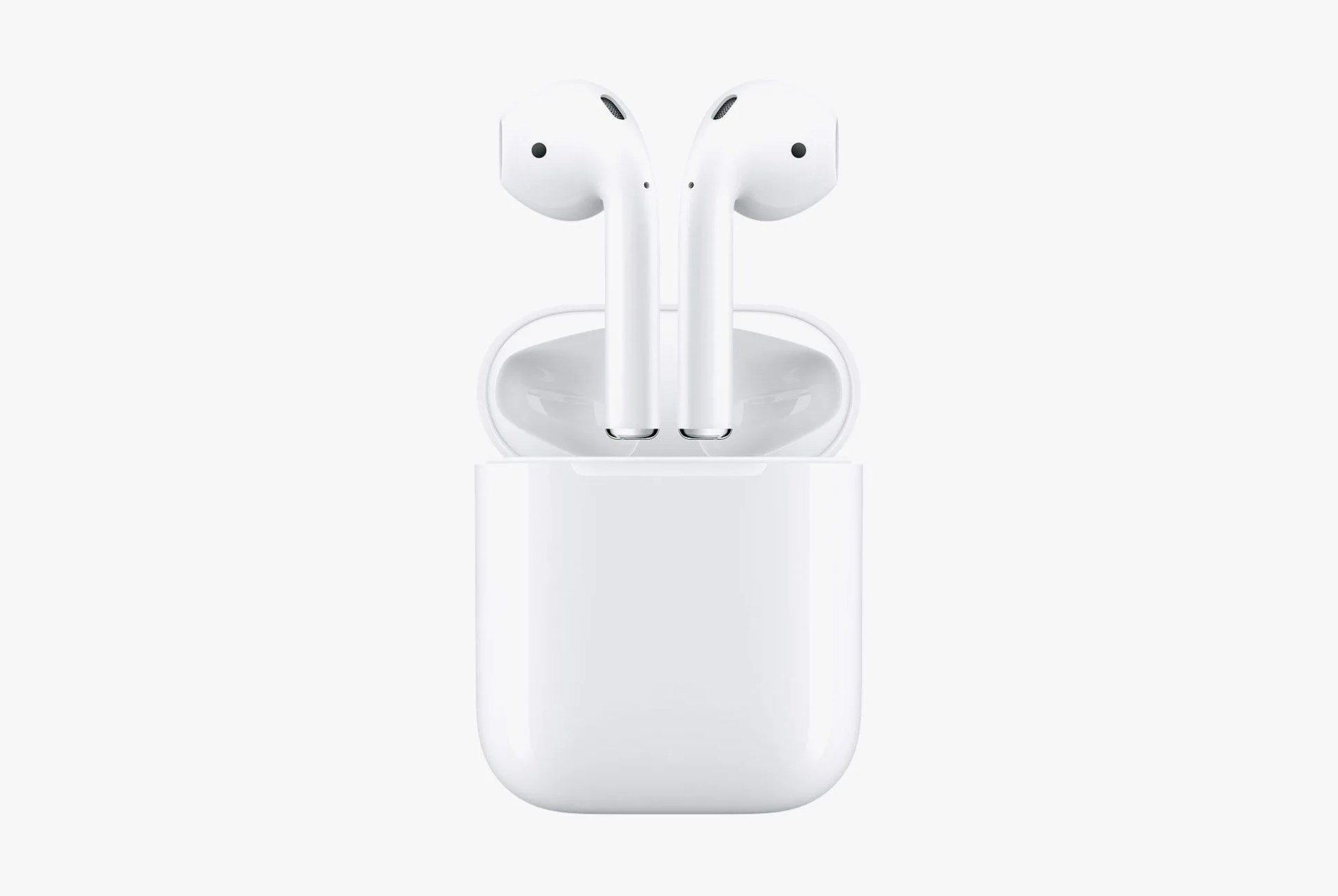 best-travel-essentials-2018-gear-patrol-airpod